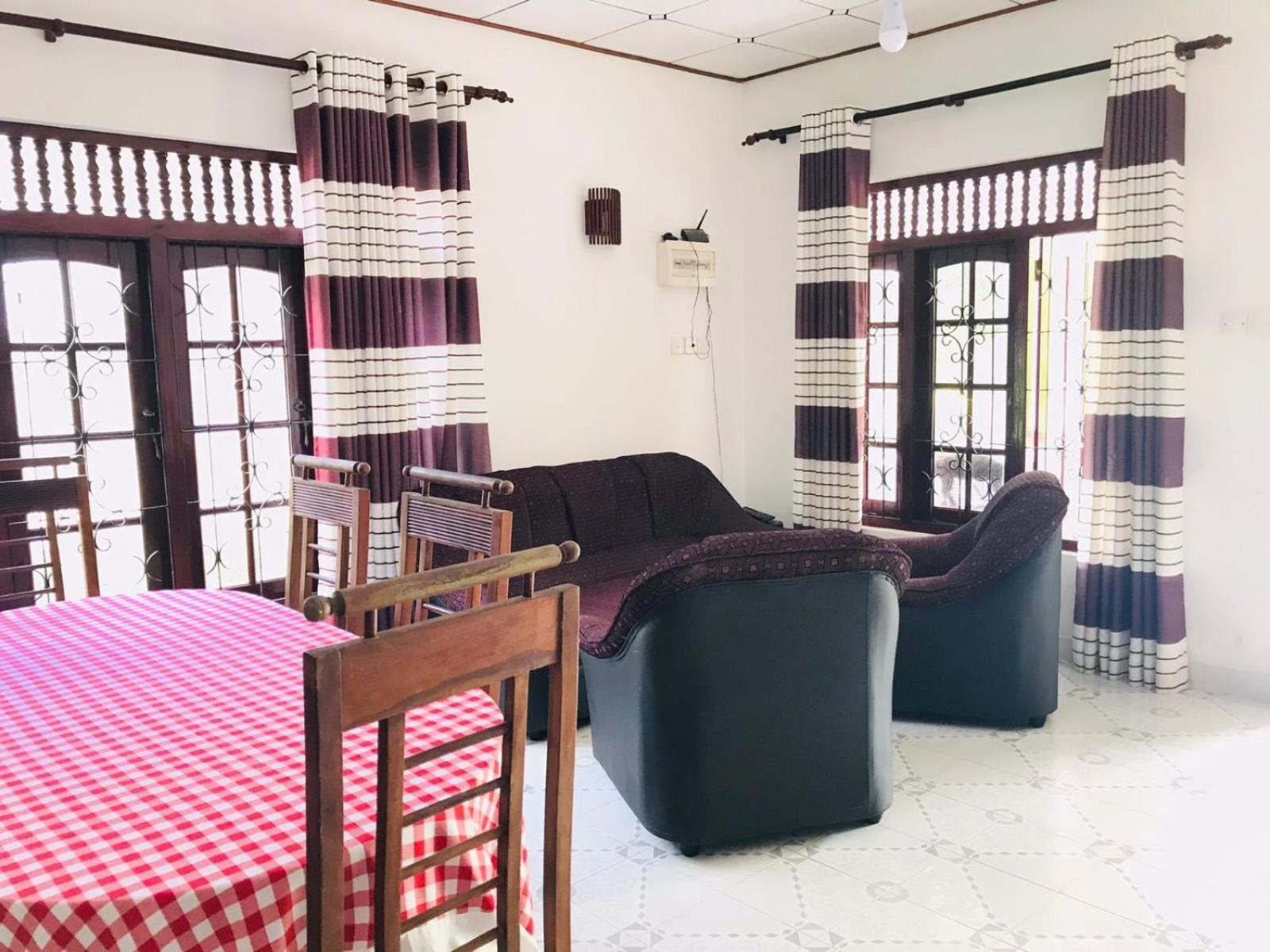 Family Villa Mirissa Εξωτερικό φωτογραφία
